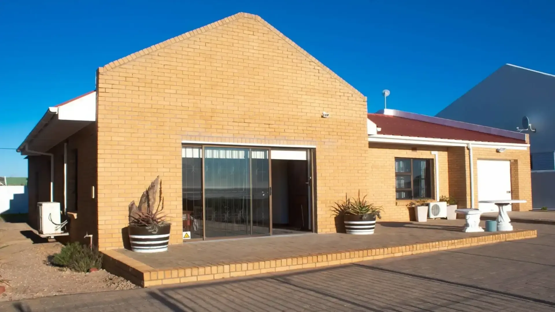 Front of Seaview Elands Bay